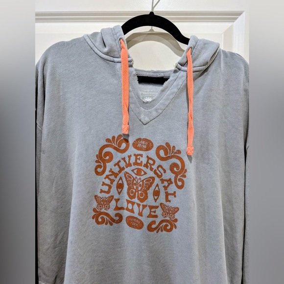 NWT Anthropologie “Universal Love” Graphic Sweatshirt - Size L - Blue/gray - Picture 7 of 8